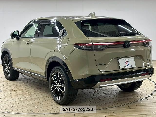 Honda VEZEL 2022-04 8071575-18