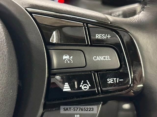 Honda VEZEL 2022-04 8071575-7