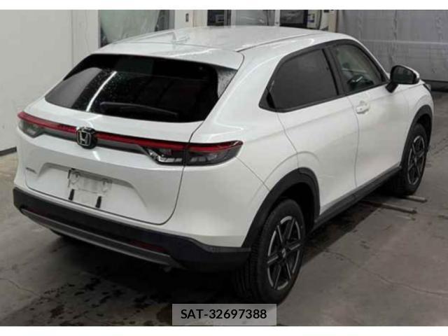 Honda VEZEL 2021-06 8071758-1