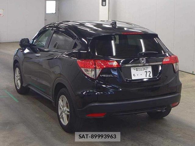 Honda VEZEL 2018-06 8054816-3