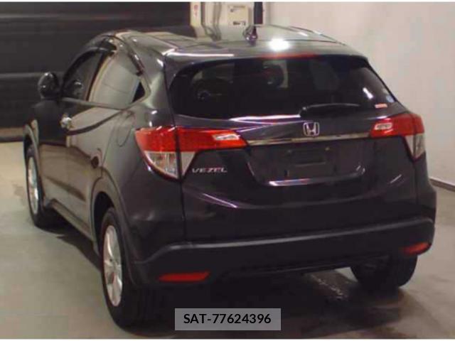 Honda VEZEL 2018-06 8071786-4