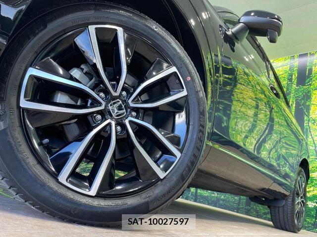 Honda VEZEL 2021-07 8071983-13