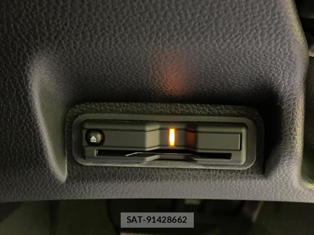 Honda VEZEL 2023-02 8071989-6