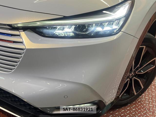 Honda VEZEL 2022-04 8072226-12