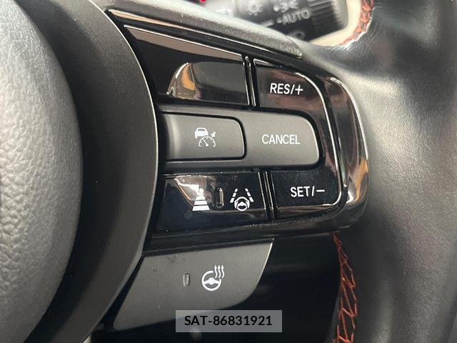 Honda VEZEL 2022-04 8072226-5