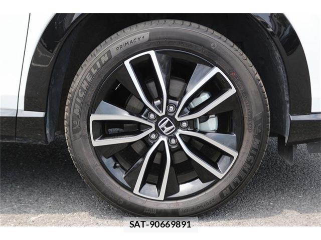 Honda VEZEL 2024-07 8072301-13