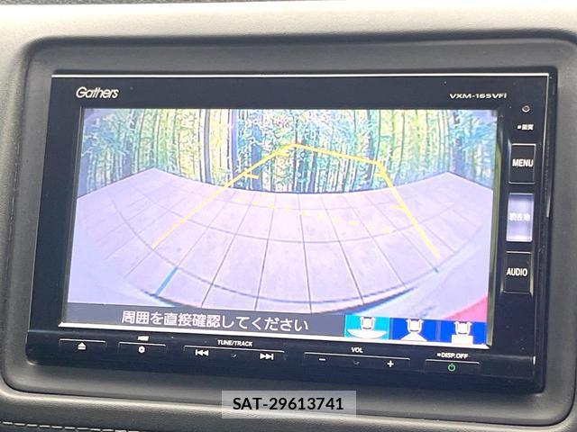 Honda VEZEL 2016-03 8072396-3