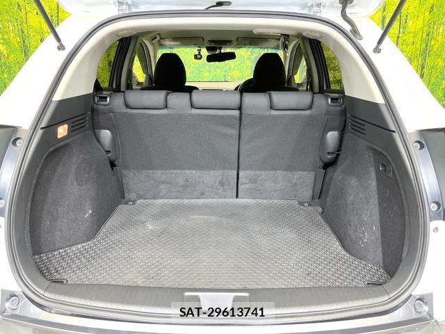 Honda VEZEL 2016-03 8072396-9