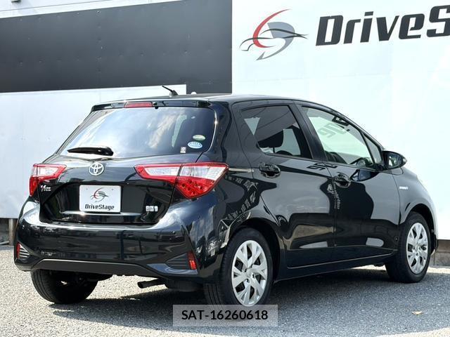 Toyota VITZ 2018-06 8072166-1