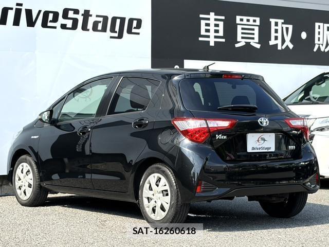 Toyota VITZ 2018-06 8072166-12