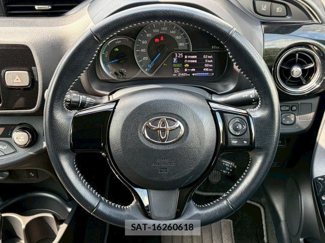 Toyota VITZ 2018-06 8072166-14