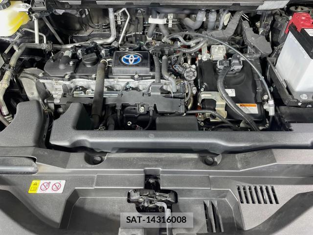 Toyota VOXY 2022-05 8071087-18