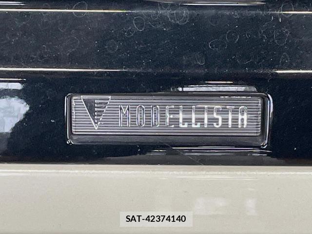 Toyota VOXY 2022-03 8071089-2