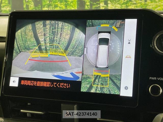 Toyota VOXY 2022-03 8071089-6