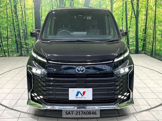 Toyota VOXY 2023-08 8071245-14