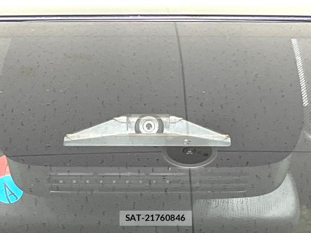 Toyota VOXY 2023-08 8071245-3