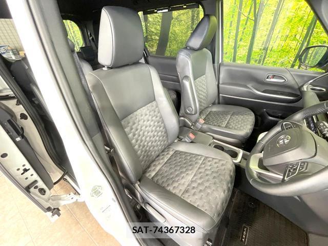 Toyota VOXY 2022-04 8071412-7
