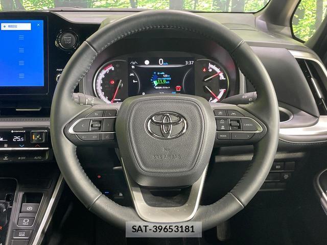 Toyota VOXY 2024-09 8071468-11