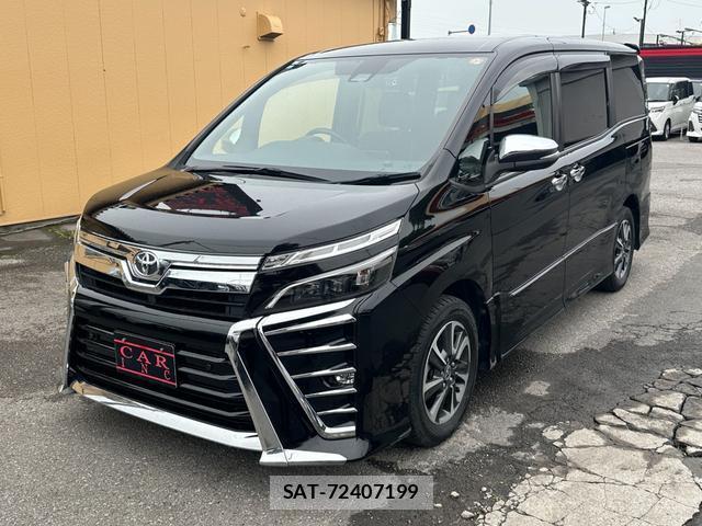 Toyota VOXY 2021-05 8071496-16