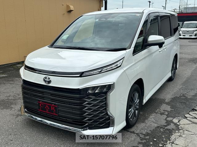 Toyota VOXY 2023-05 8071499-16