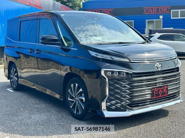 Toyota VOXY 2023-06 8071556-2