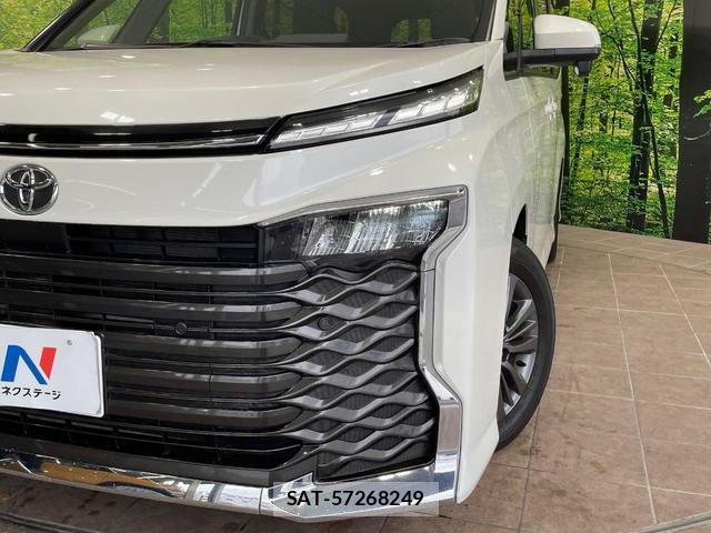 Toyota VOXY 2025-06 8072486-12