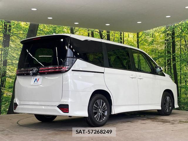 Toyota VOXY 2025-06 8072486-17