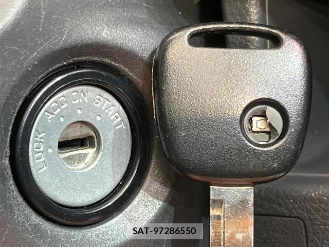 Suzuki WAGON R 2013-12 8070942-7