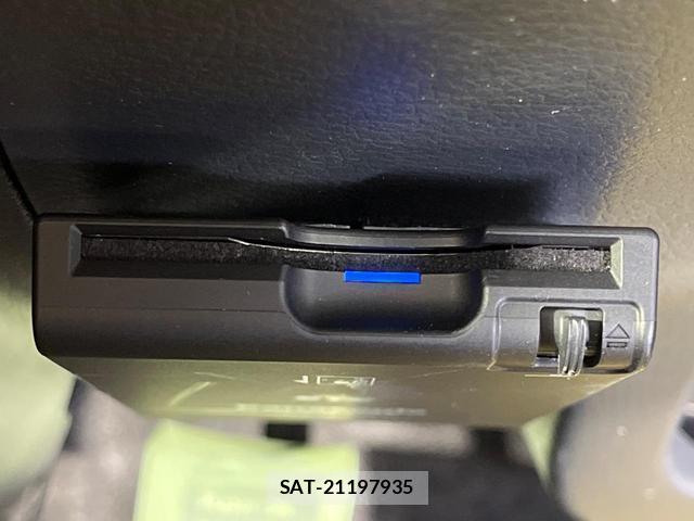 Suzuki WAGON R 2014-06 8071720-3