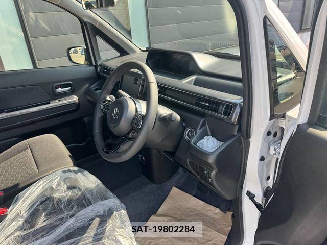 Suzuki WAGON R 2026-06 8072275-18