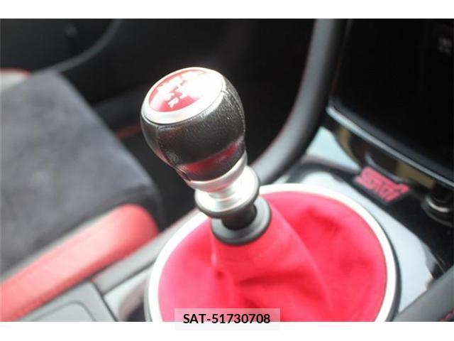 Subaru WRX STI 2018-06 8071956-4