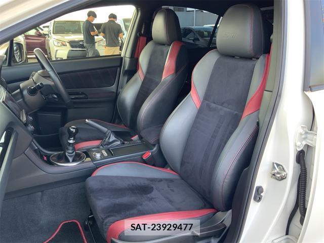 Subaru WRX STI 2019-03 8072464-6