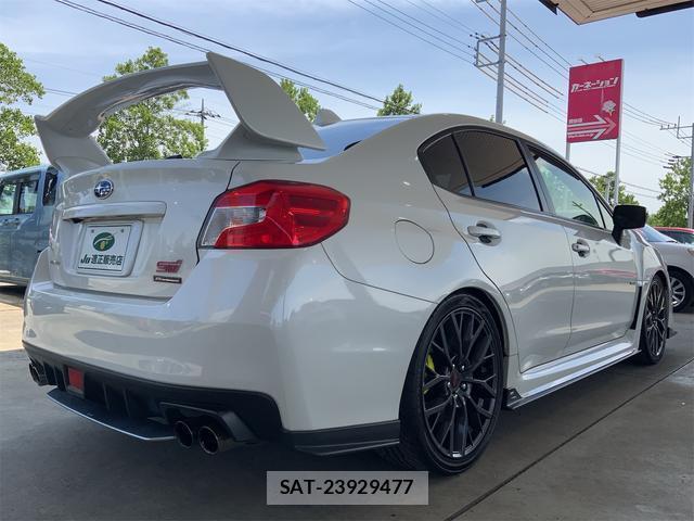 Subaru WRX STI 2019-03 8072464-7