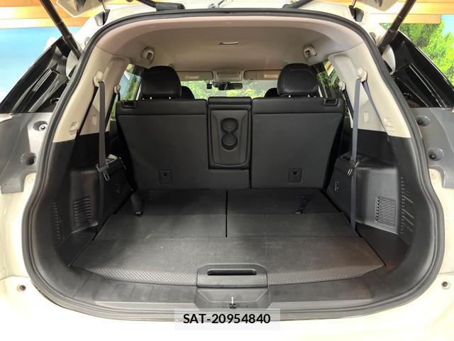Nissan X-TRAIL 2016-07 8071073-10