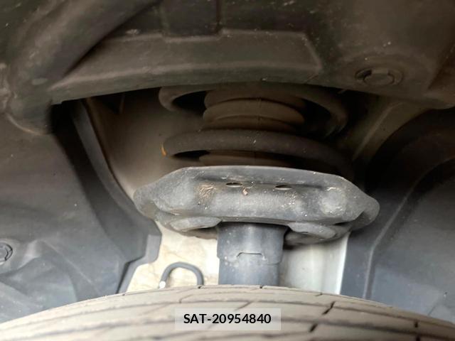 Nissan X-TRAIL 2016-07 8071073-19