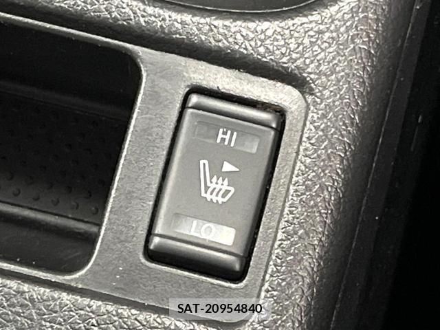 Nissan X-TRAIL 2016-07 8071073-4