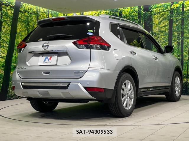 Nissan X-TRAIL 2018-03 8071157-17