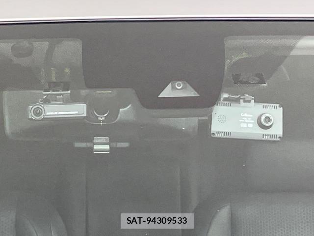 Nissan X-TRAIL 2018-03 8071157-2
