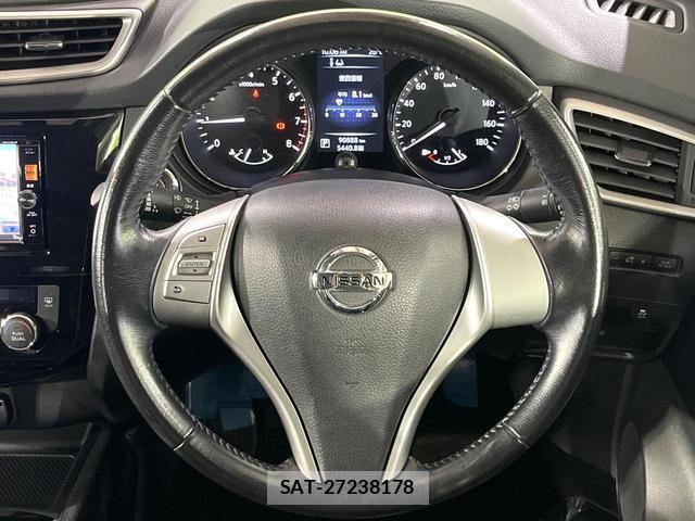 Nissan X-TRAIL 2016-01 8071214-10