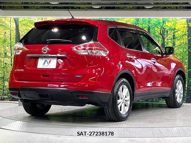 Nissan X-TRAIL 2016-01 8071214-16