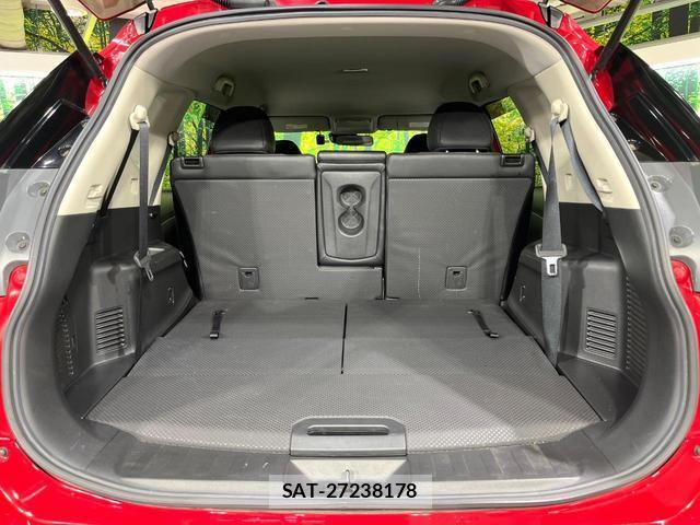 Nissan X-TRAIL 2016-01 8071214-9