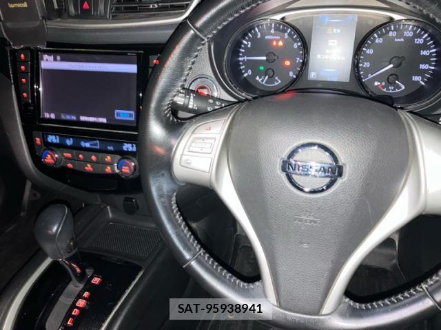 Nissan X-TRAIL 2014-02 8071309-14
