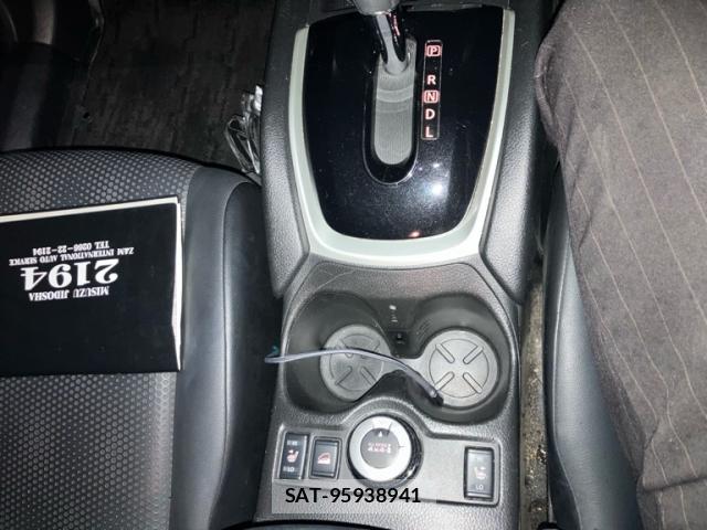 Nissan X-TRAIL 2014-02 8071309-17