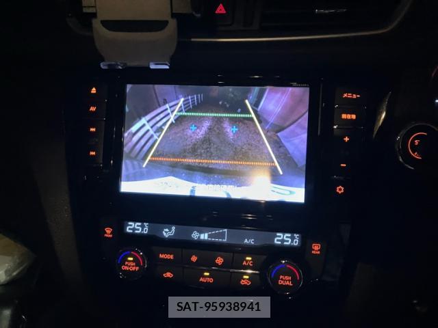 Nissan X-TRAIL 2014-02 8071309-19