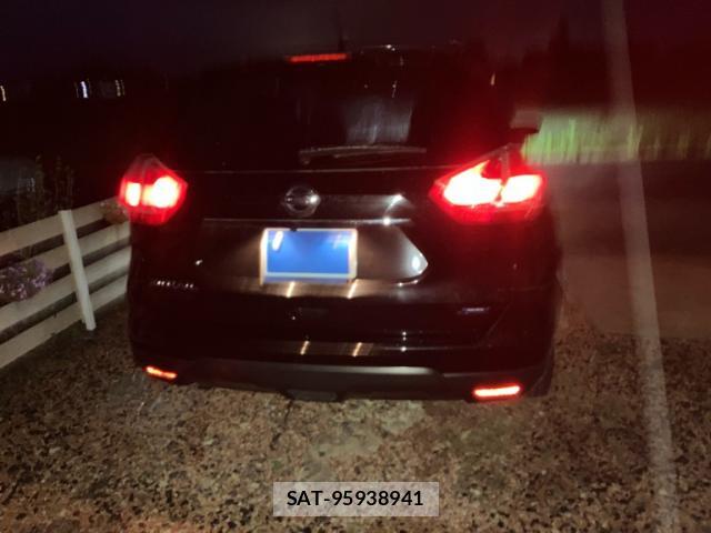 Nissan X-TRAIL 2014-02 8071309-4