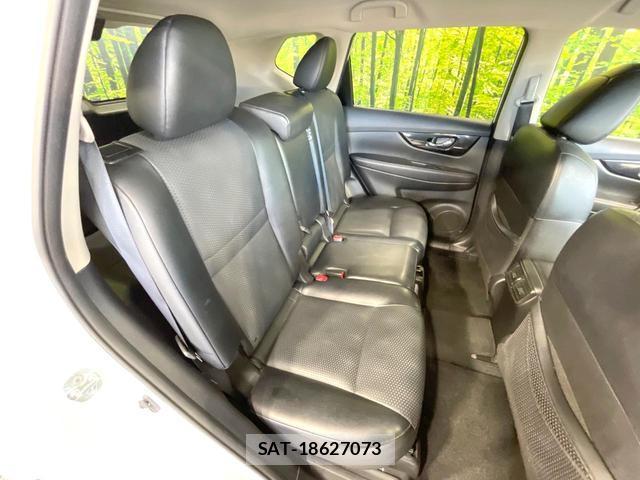 Nissan X-TRAIL 2019-01 8071406-8