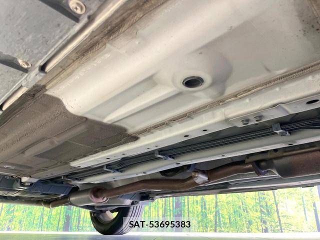 Nissan X-TRAIL 2017-08 8071585-18