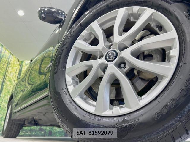 Nissan X-TRAIL 2019-07 8071602-12