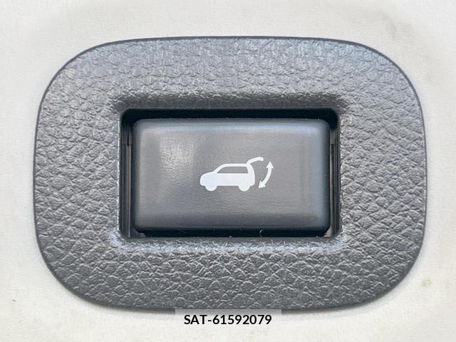 Nissan X-TRAIL 2019-07 8071602-6