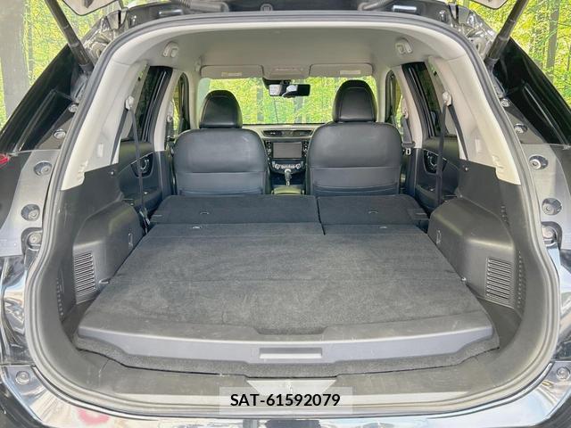 Nissan X-TRAIL 2019-07 8071602-9